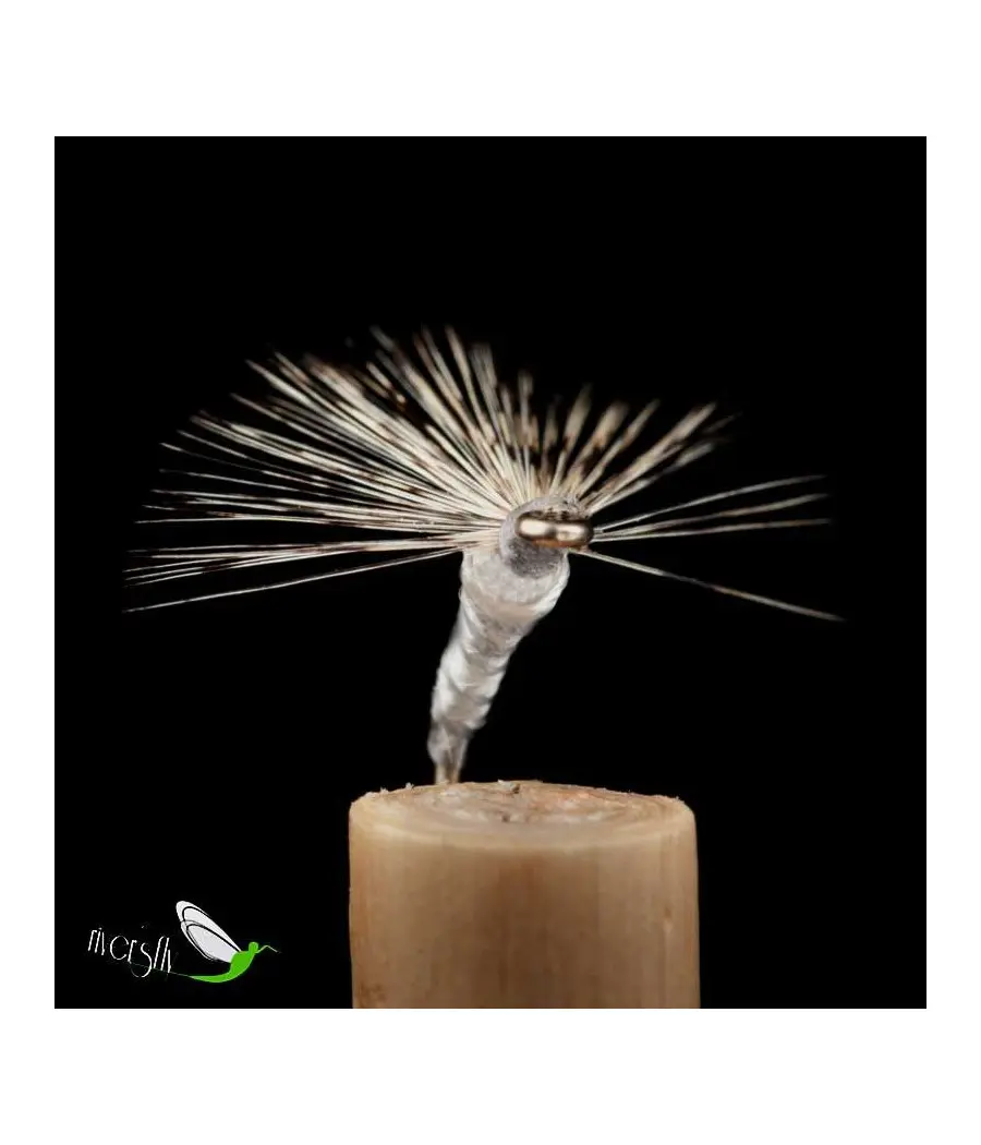 Corzuno Pearl Light Gray Floss Aphid Wet Fly